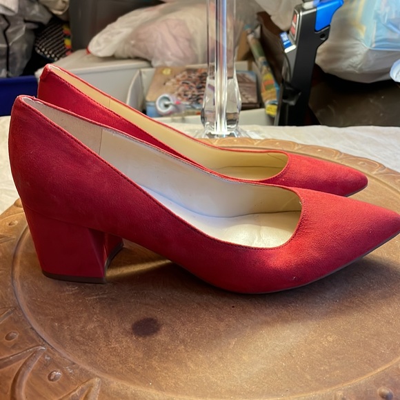 Nine West red block heel shoes - Picture 5 of 17